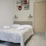 Casa Barbara 15-17