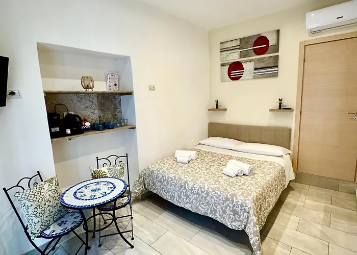Casa Barbara 15-17