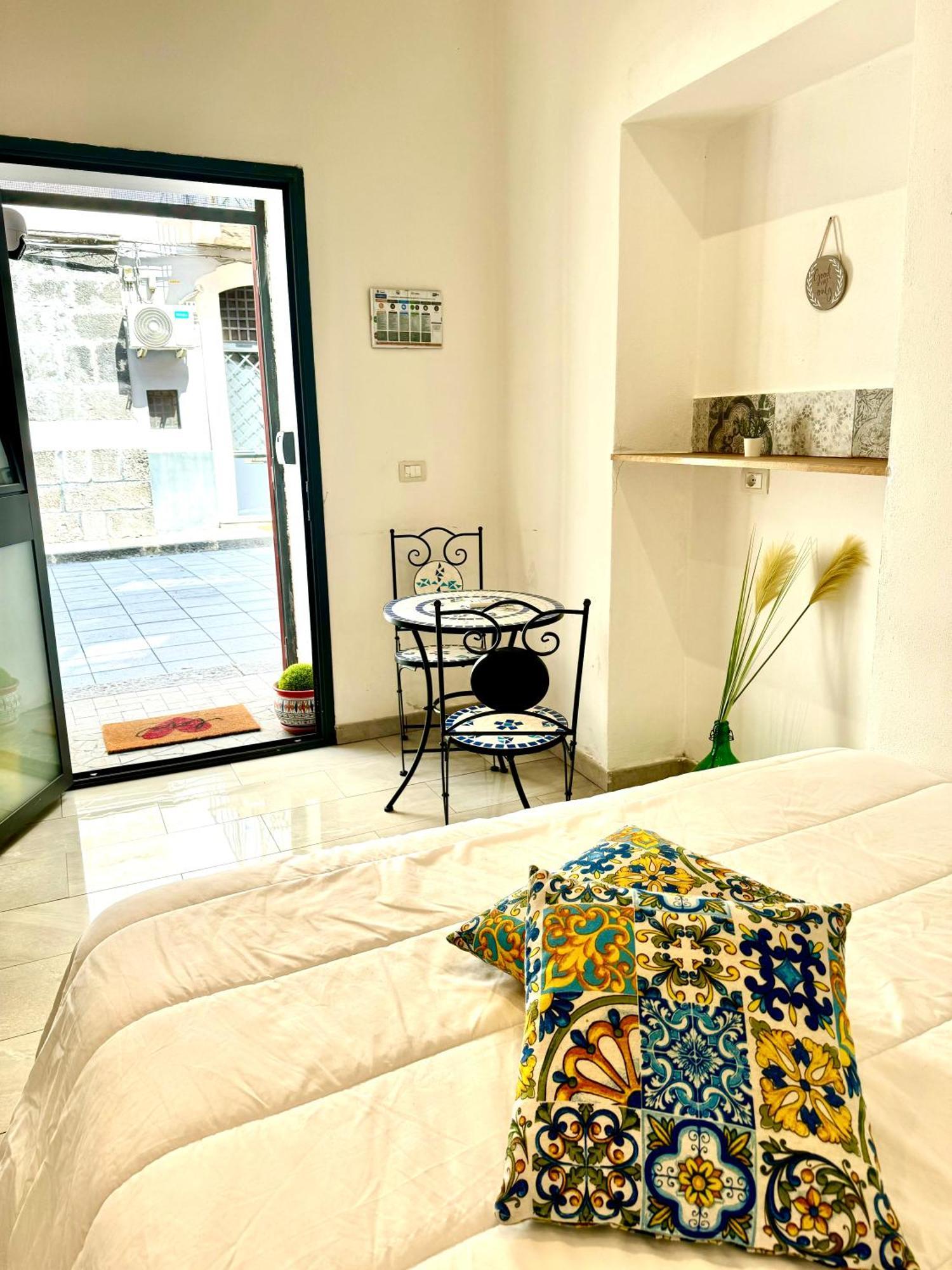 Casa Barbara 15-17 *