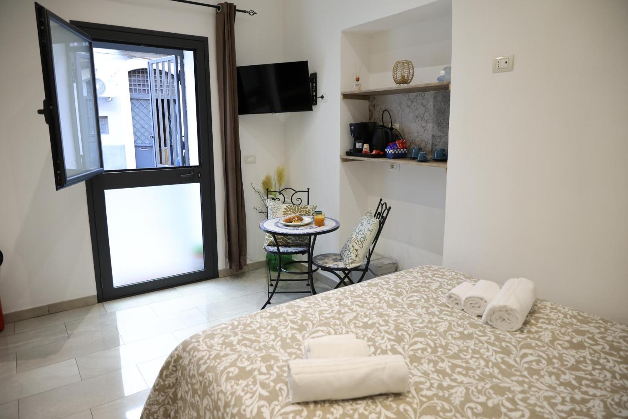 Casa Barbara 15-17 *